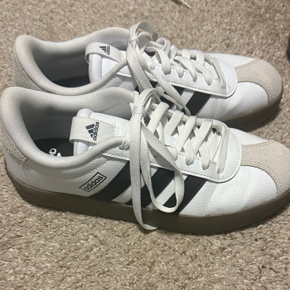Adidas White and Black Classic Sneakers - Picture 2 of 5